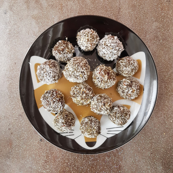 DIY Energy balls